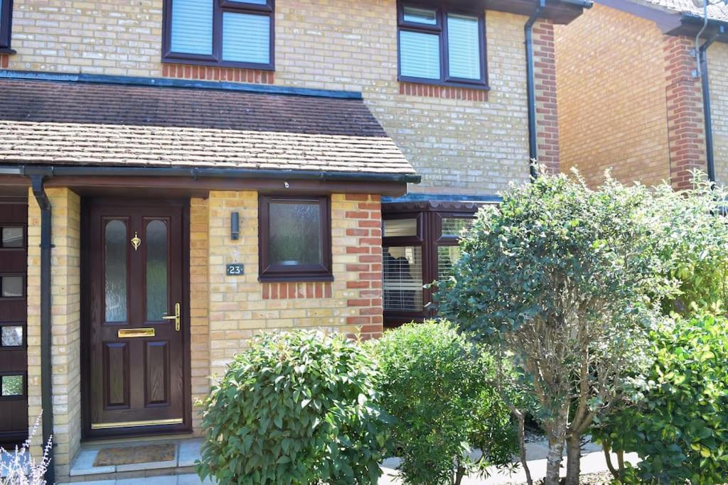 Beautiful 3 Bed Home In The Heart Of New Forest Hordle Exteriör bild